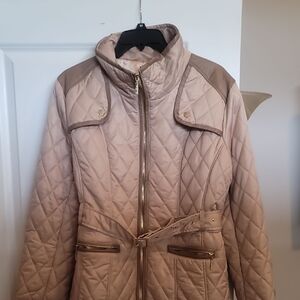 Women's Quilted Tan Jacket